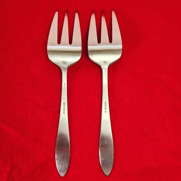 Oneida Cold Meat Serving Forks Mooncrest Pattern 8" Set of 2 - Picture 5 of 9